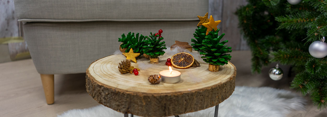 Weihnachtsbäumchen aus Tannenzapfen