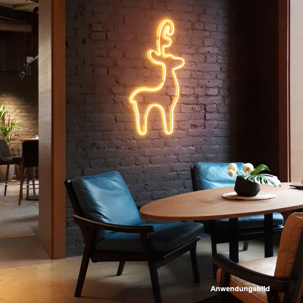 LED-Wanddekoration Rentier mit 96 warmweißen LEDs und Timerfunktion image number 2