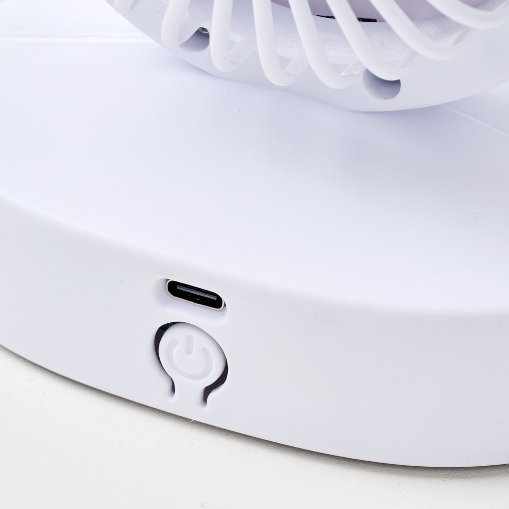 Wiederaufladbarer Tischventilator wei&szlig;, mit 3 L&uuml;ftern und USB‑C image number 2