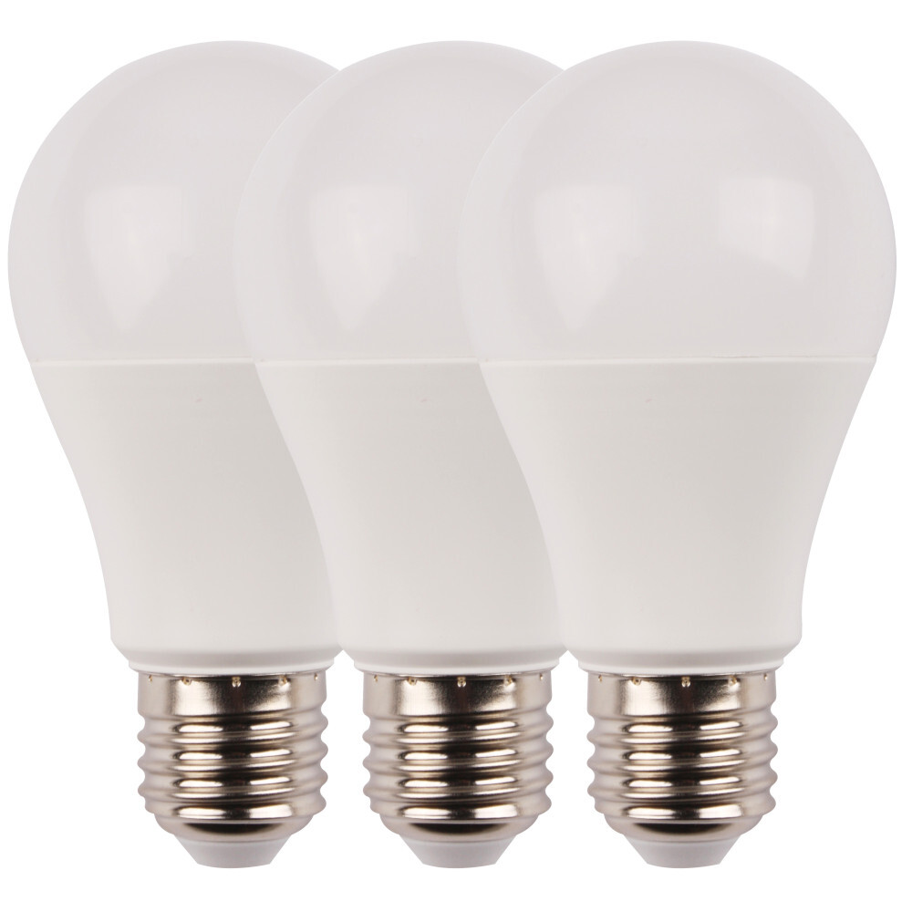 LED Sparlampe 6 Watt mit E27 Sockel und warmweißem Licht in Birnenform